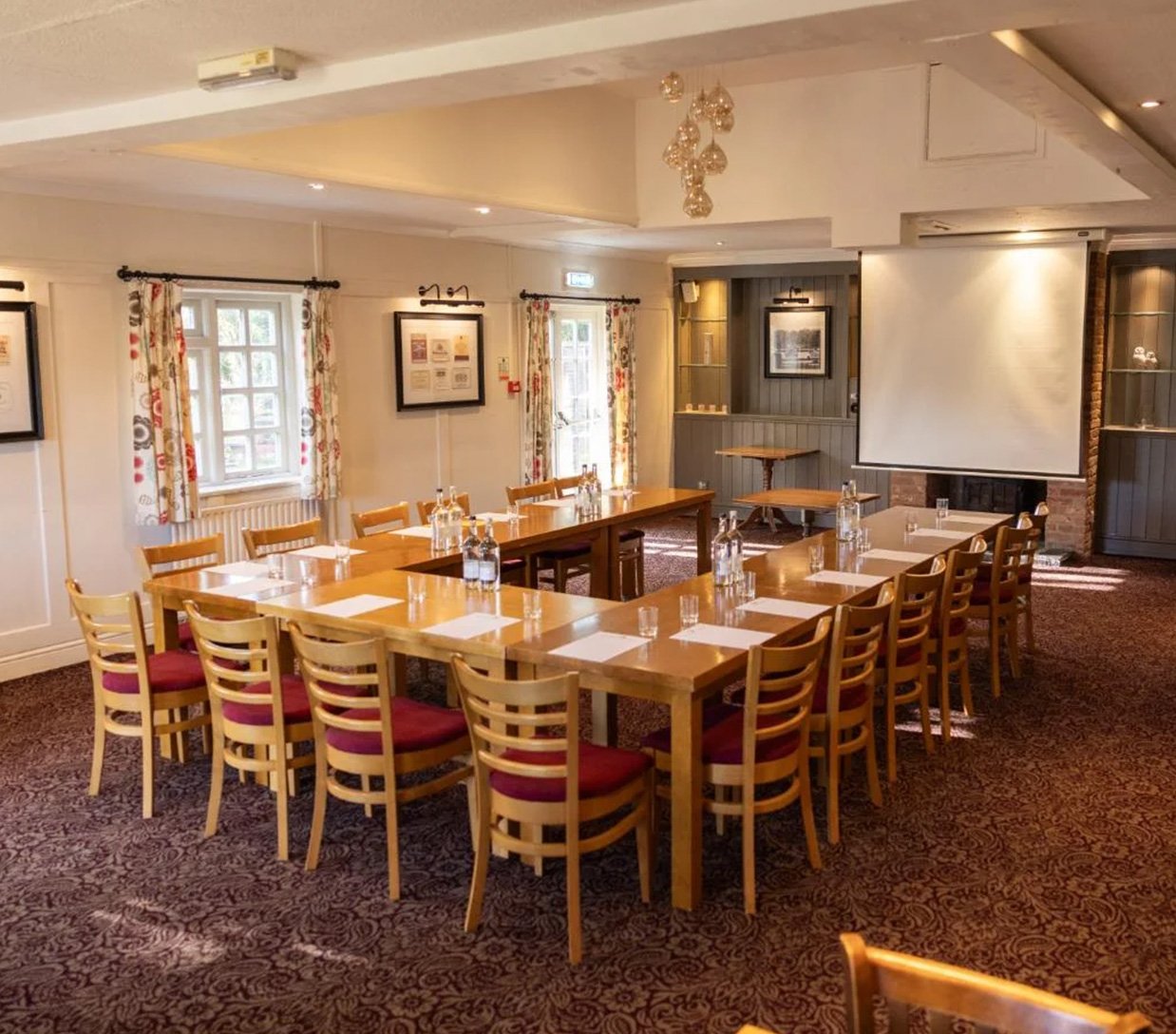 PRIVATE DINING